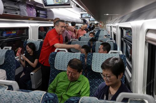 KL41_14022026_CNY_KTMB