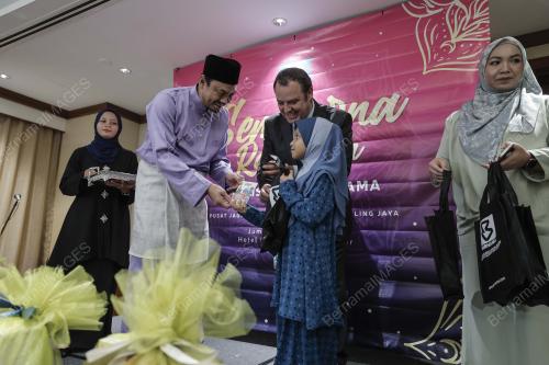 ROSLAN ARIFFIN