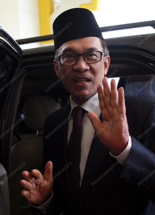 KL41_16052018_ANWAR