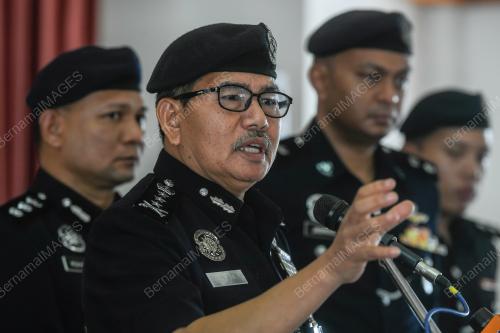 DATUK SERI MAZLAN LAZIM