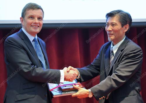 KL41_18022014_IUMW