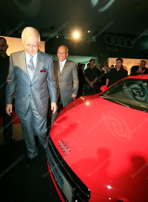 NAJIB TUN RAZAK