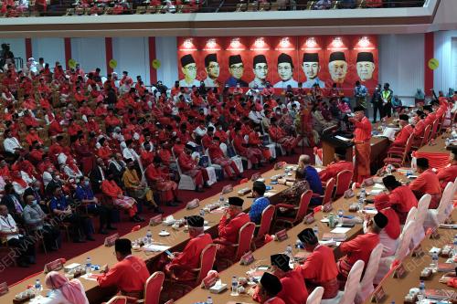 PERHIMPUNAN AGUNG UMNO