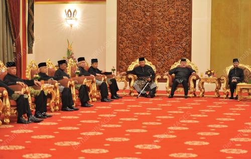 KL41_18062014_AGONG