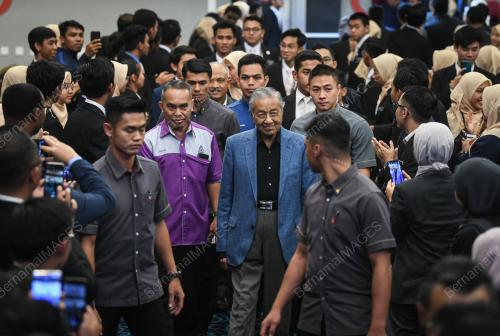TUN DR MAHATHIR MOHAMAD