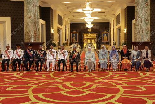 AL-SULTAN ABDULLAH RI'AYATUDDIN AL-MUSTAFA BILLAH SHAH