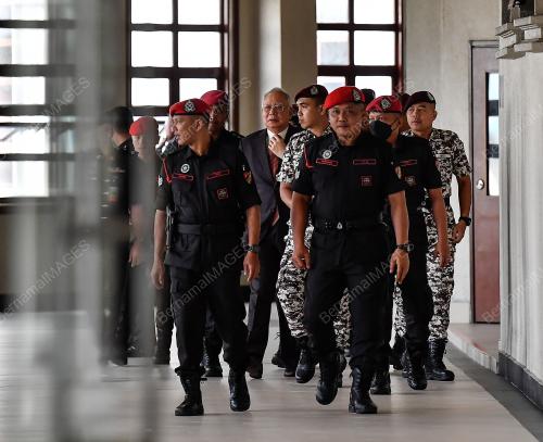 DATUK SERI NAJIB TUN RAZAK
