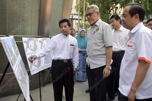 KL41_20082018_KHALID_SAMAD_BN201808186165