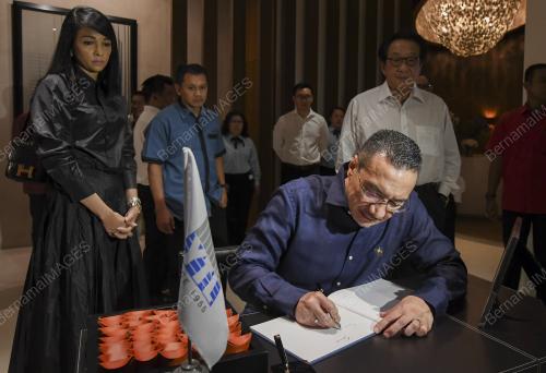 KL41_21102017_YTL_HISHAMMUDDIN_BN201710198868