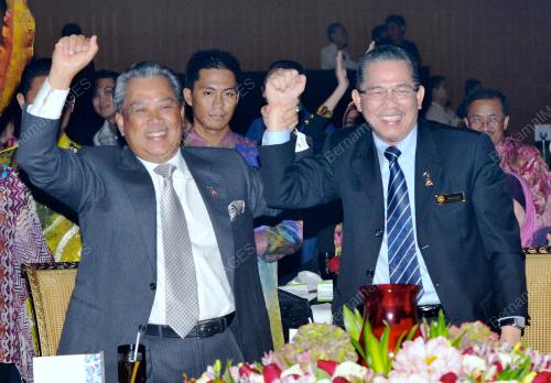 TAN SRI MUHYIDDIN YASSIN