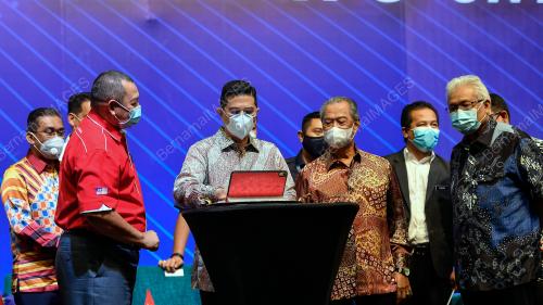 TAN SRI MUHYIDDIN YASSIN
