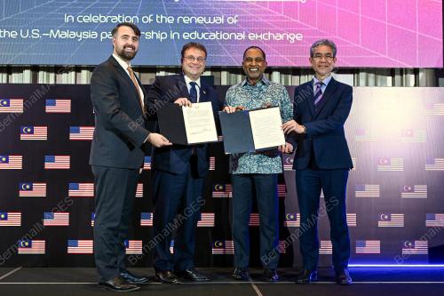 DATUK SERI DR ZAMBRY ABD KADIR