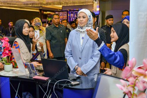 TENGKU PERMAISURI NORASHIKIN