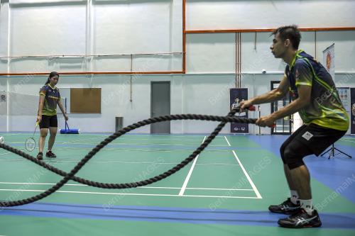 PROGRAM PEMBANGUNAN BAKAT BADMINTON BAGI ORANG PEKAK