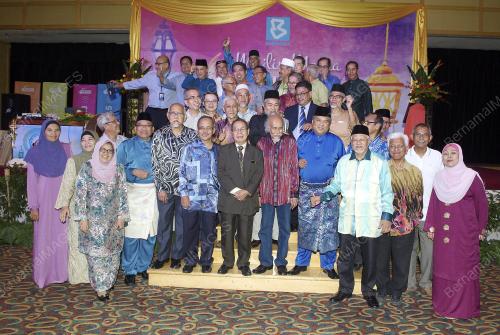 KL41_26072016_BERNAMA_AIDILFITRI