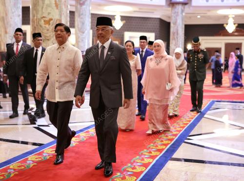 AL-SULTAN ABDULLAH RIÃ•AYATUDDIN AL-MUSTAFA BILLAH SHAH