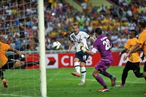KL41_27052015_SPURS