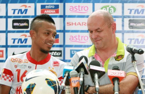 KL41_28062013_PIALA_FA