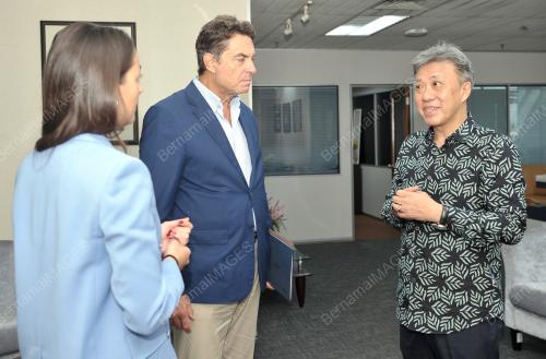 DATUK SERI WONG CHUN WAI