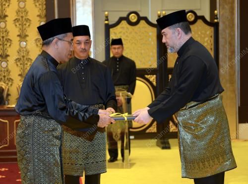 KL41_30012017_PERLANTIKAN_HAKIM