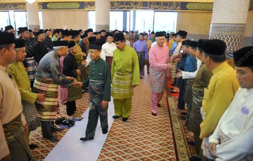 KL41_30072013_AGONG_TAHLIL