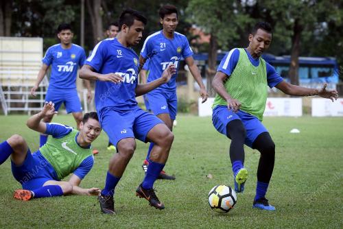KL41_30072018_BOLA