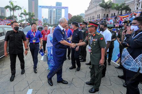 TAN SRI ANNUAR MUSA