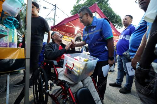 MEGAT ZULKARNAIN OMARDIN