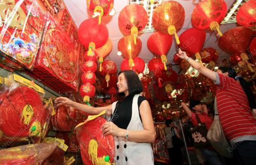 PERSIAPAN TAHUN BARU CINA