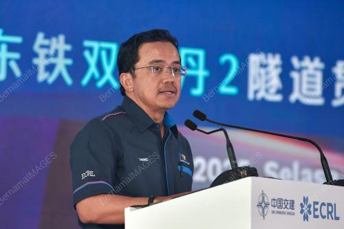 DATUK SERI DARWIS ABDUL RAZAK