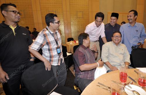 KL42_01082013_SAM