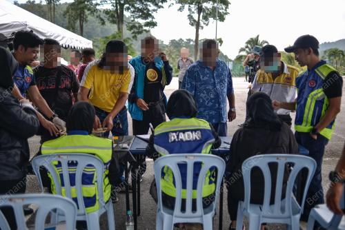 OPERASI BERSEPADU BAS PELANCONGAN