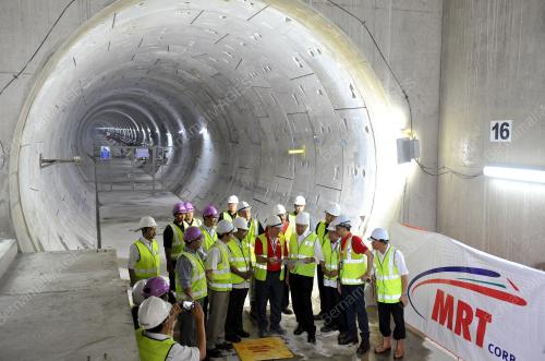 KL42_03032015_MRT