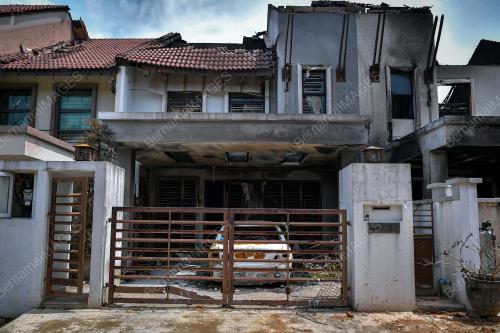 KEBAKARAN SALURAN PAIP GAS