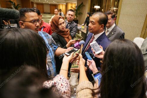 KL42_03112016_UPTS