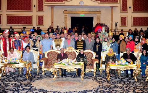 KL42_03122016_AGONG