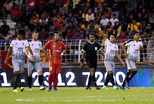 KL42_04032017_BOLA_SEPAK