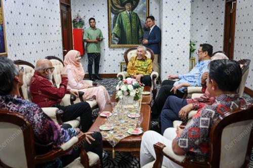 DATUK SERI DR. AHMAD ZAHID HAMIDI