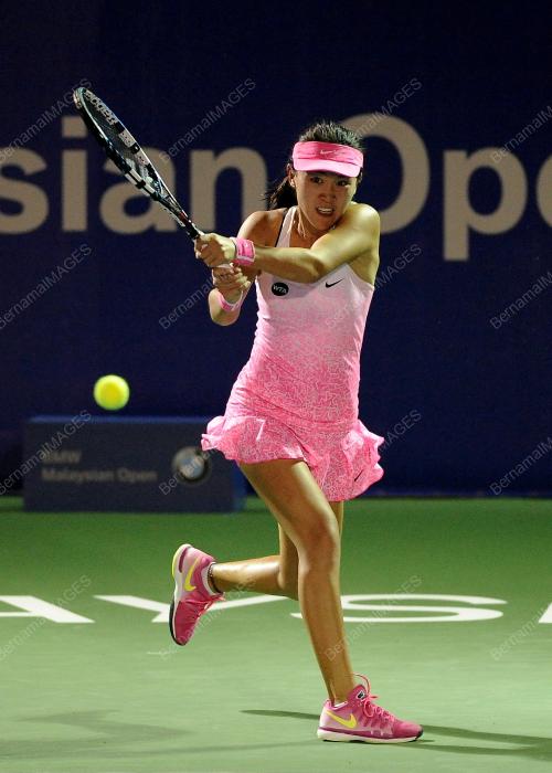 KL42_05032015_TENNIS_BMW