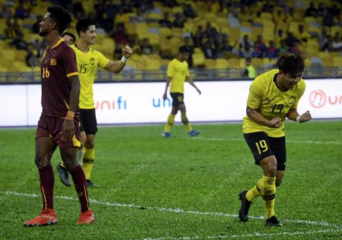 KL42_05102019_BOLA_BN201910033195