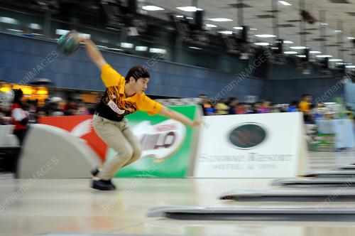 KL42_05122015_BOWLING