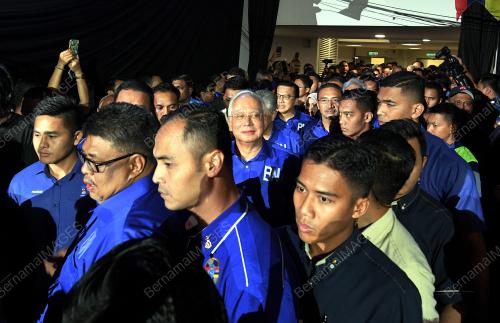 KL42_06042018_PM_BN201803313742