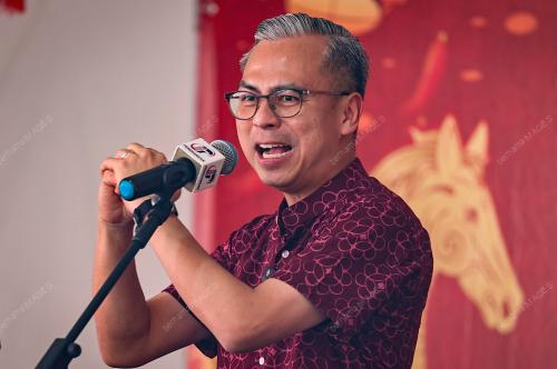 KL42_07022026_FAHMI_CNY