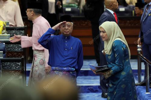 DATUK SERI ISMAIL SABRI YAAKOB
