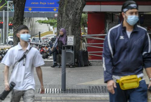 TINJAUAN SEKITAR IBU KOTA