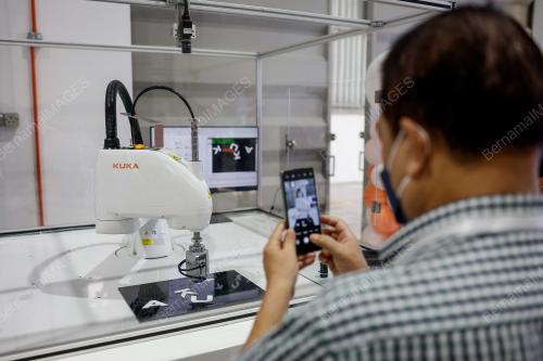 KUKA ROBOT AUTOMATION (MALAYSIA) SDN BHD
