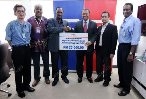 KL42_08102015_TNB_NPC