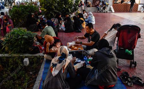 TINJAUAN BUKA PUASA