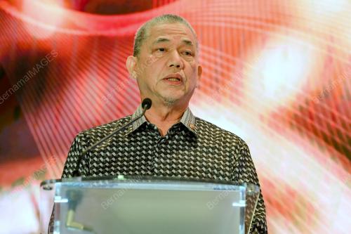 DATUK SERI FADILLAH YUSOF