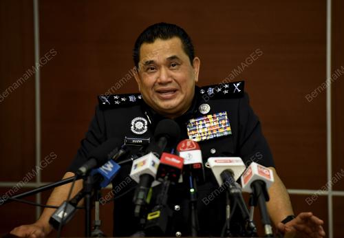 DATUK HUZIR MOHAMEDDATUK HUZIR MOHAMEDDATUK HUZIR MOHAMED